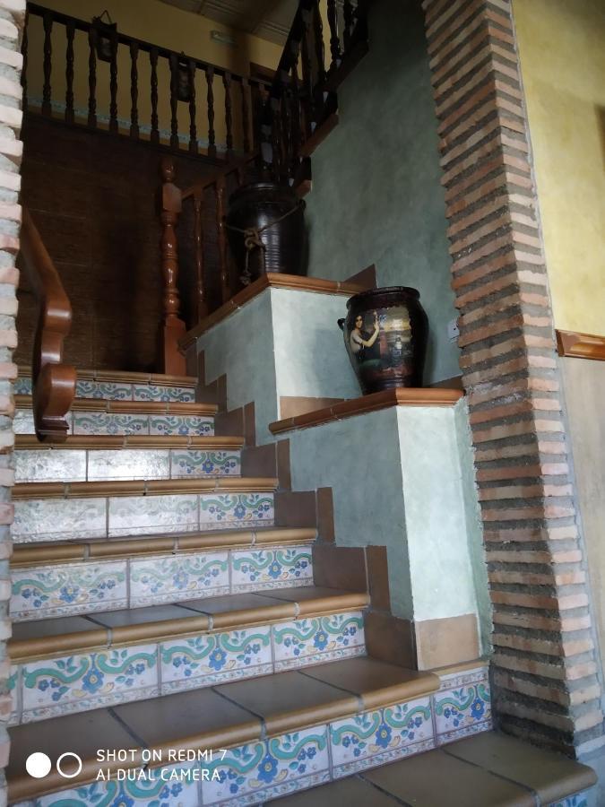 Hostal Restaurante El Parador Алькарасехос Экстерьер фото
